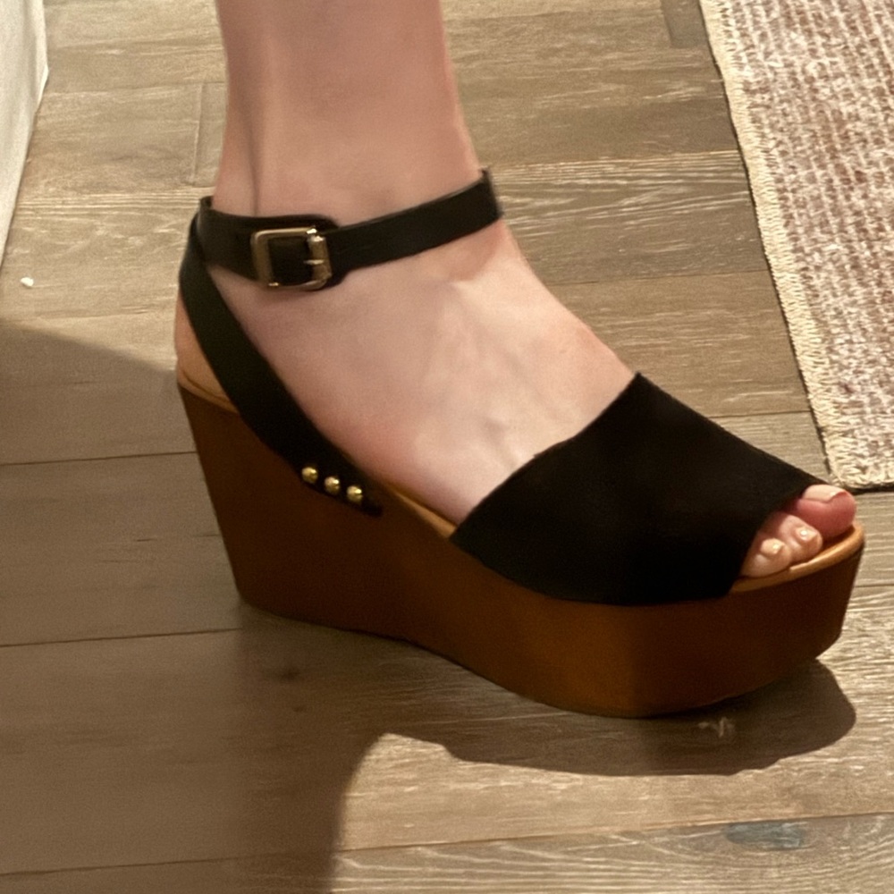 Black Seychelles Forward Platform Sandals